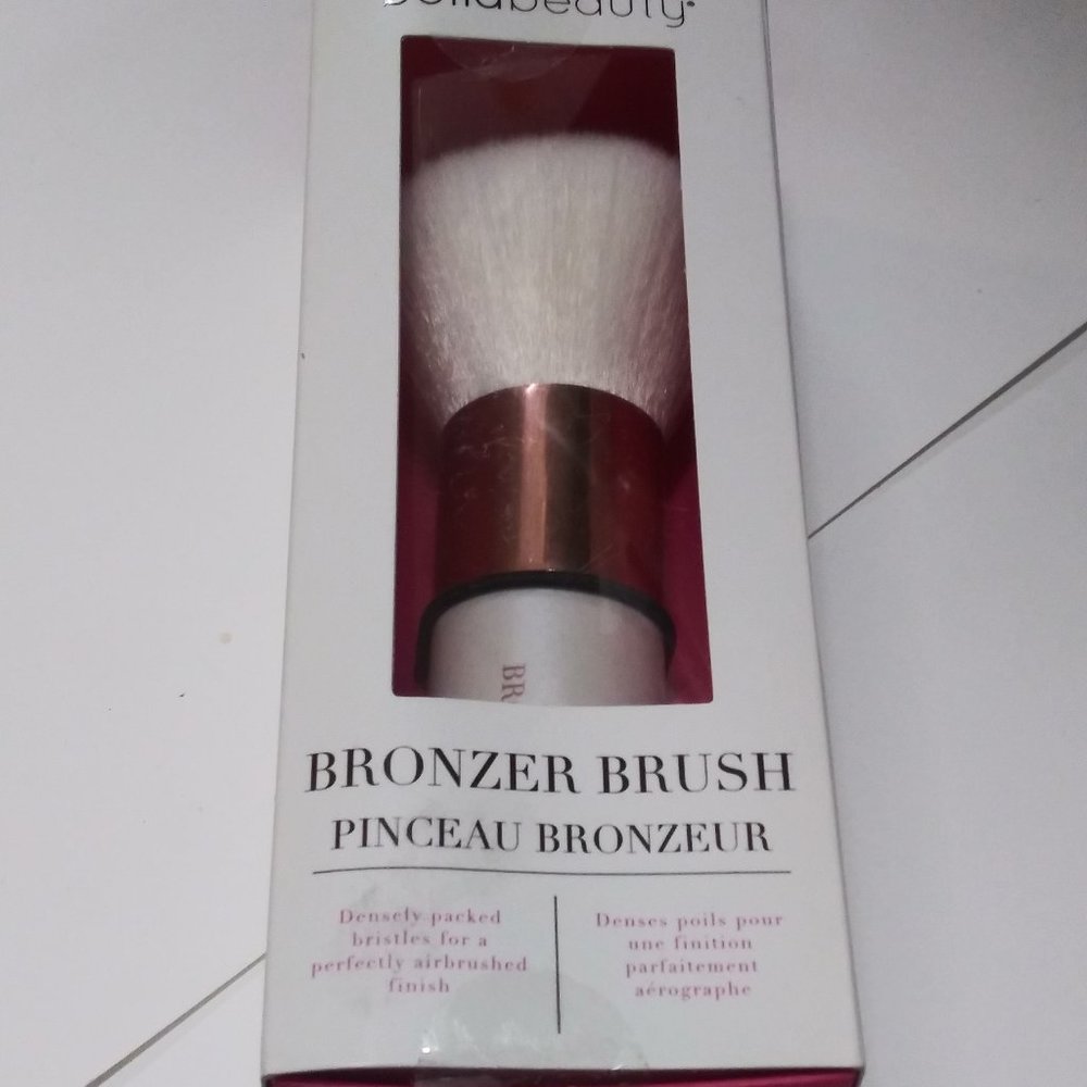 Bronzer Brush